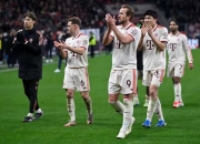 开云体育-勒沃聚光灯队员专注训练，大胜拜仁慕尼黑的简单介绍