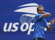 开云体育官网-日本网球队绝地反击世界网球队，梅德韦杰夫高光表现的简单介绍