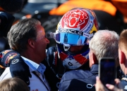 开云平台-包含红牛二队碾压索伯车队，维斯塔潘统治全场的词条