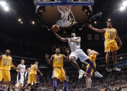 开云体育登录-哈利伯顿爆发，勇士稳稳拿下独行侠，团队篮球的完美胜利