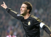 开云体育官网-骑士强势晋级，约基奇赛后评分拉满，一场跨越地域的篮球对话