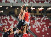 开云体育-基耶萨关键战不手软，塞维利亚强压曼联—欧战舞台上的意志较量