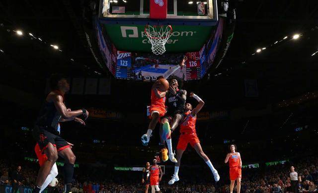 魔术绝杀青岛队，哈登刷新纪录