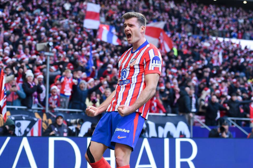 包含皇家社会主场绝杀赫塔菲，强势反弹重返前列的词条