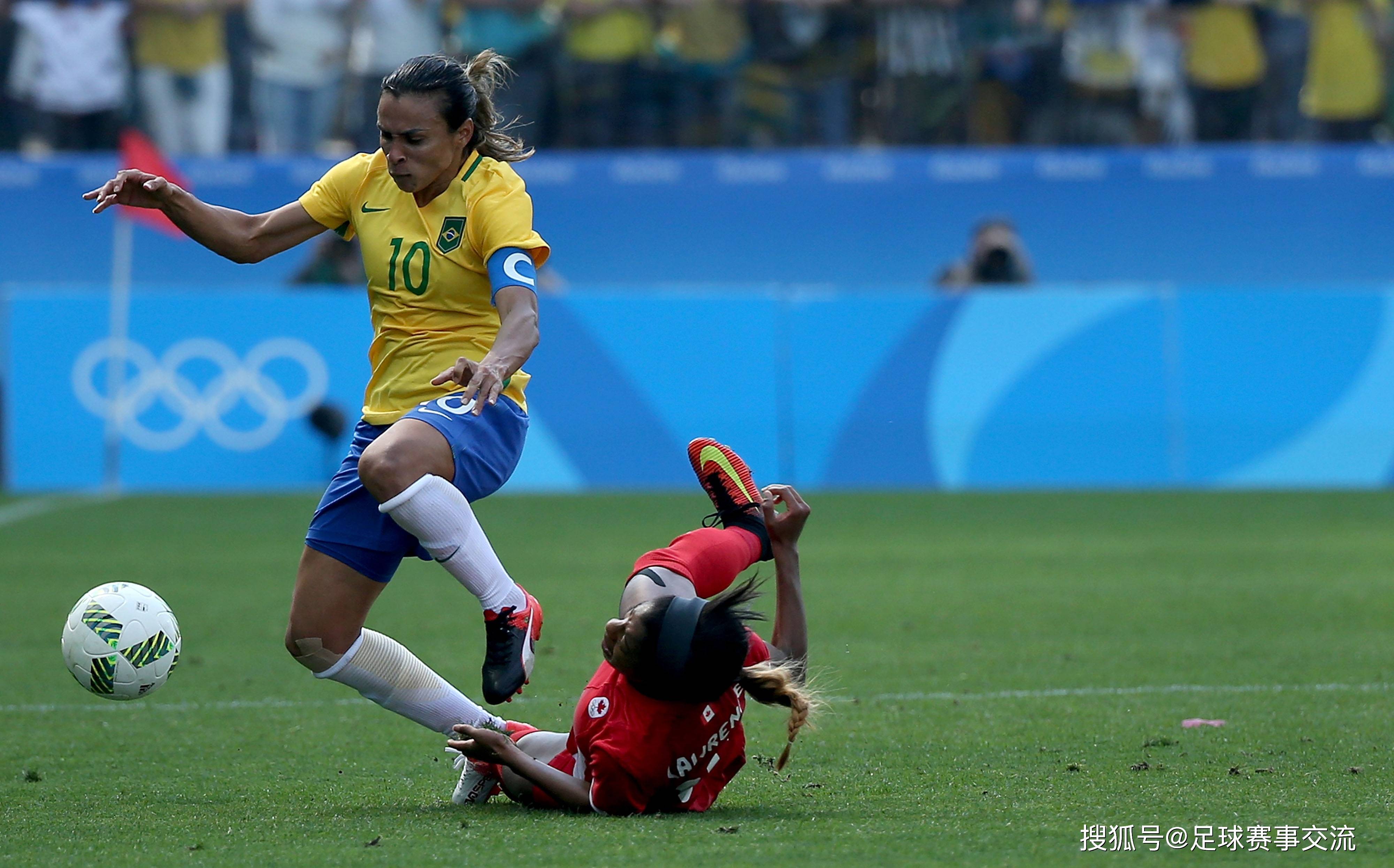 加拿大女足锋线输出强劲，赢得关注