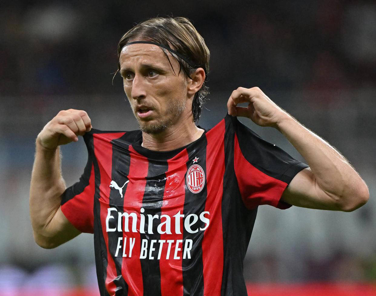 包含AC米兰战术立体，打破困局的词条