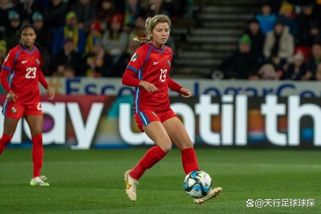 巴拿马女足在比赛中取得不凡成就