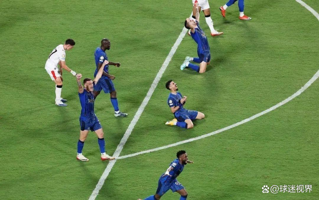 包含萨尔茨堡后卫固守球门出战应对的词条