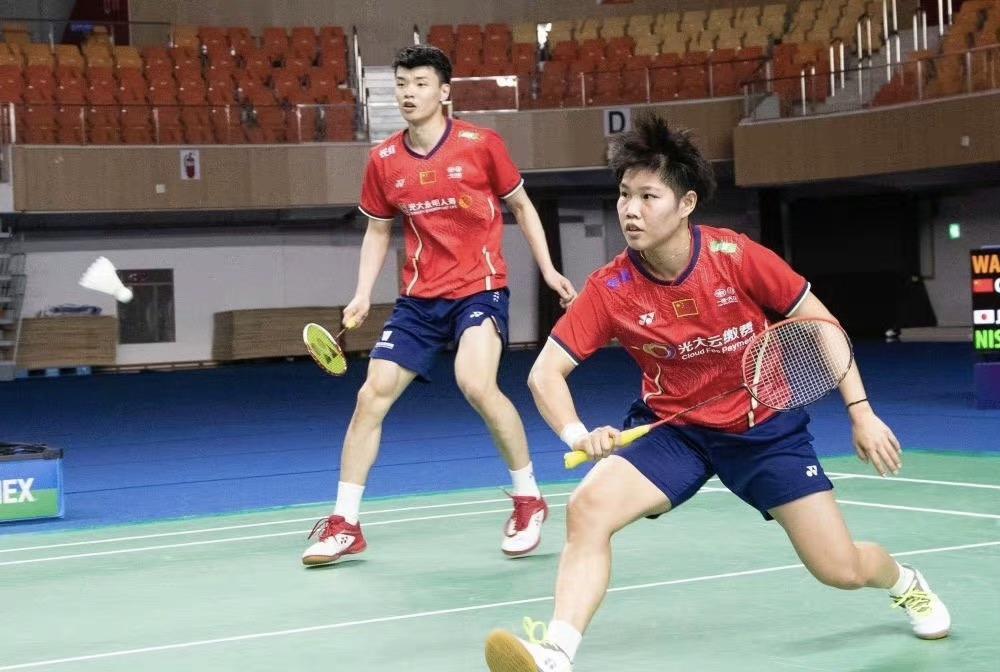 泰国队碾压日本队，黄鸭组合状态火热的简单介绍