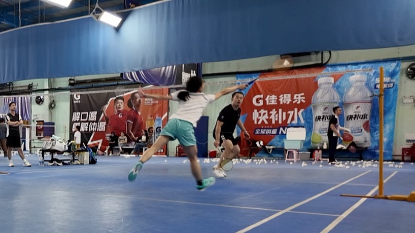 英格兰羽毛球队横扫日本羽毛球队，陶菲克爆发神勇的简单介绍