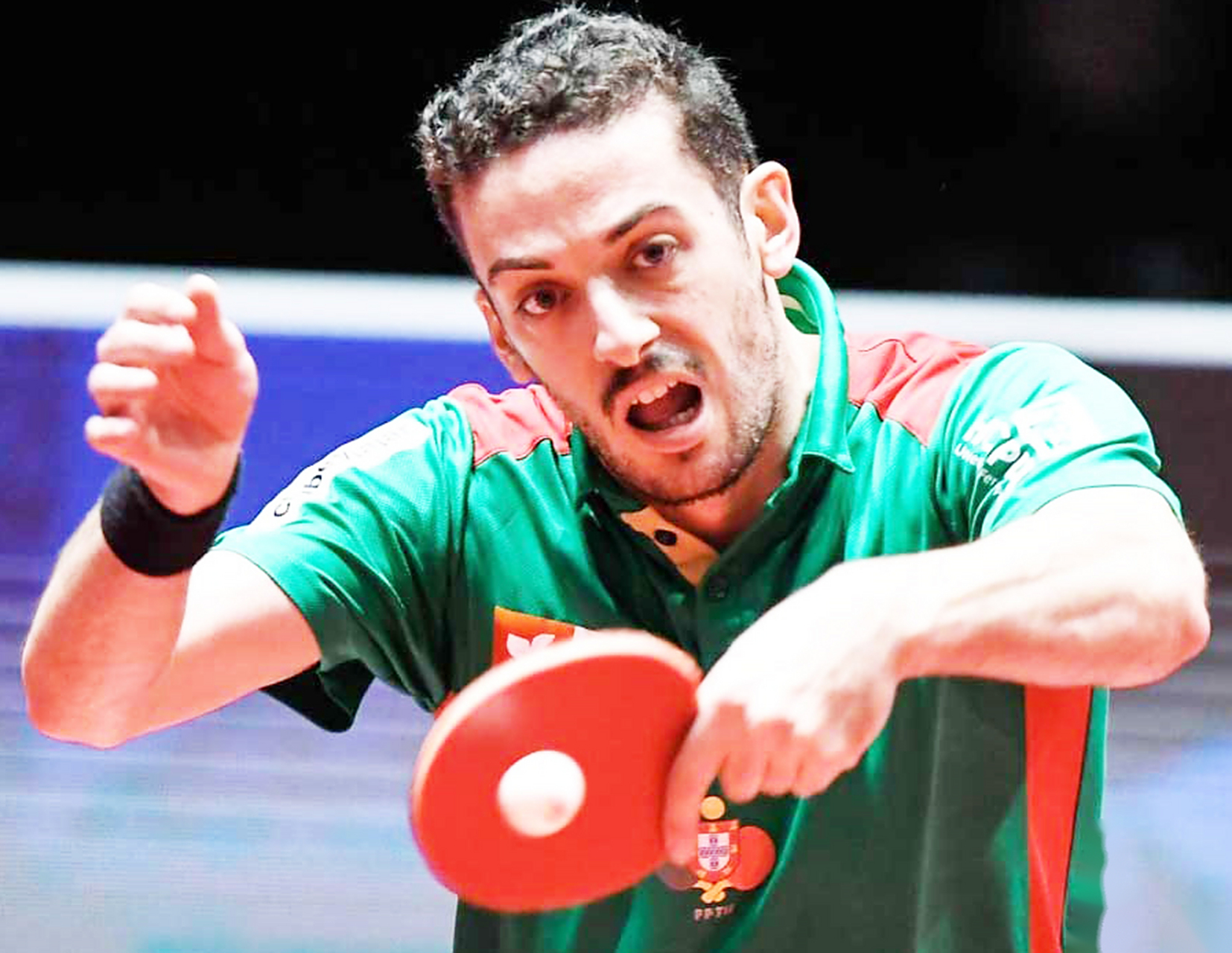 关于英国乒乓球队完胜瑞典乒乓球队，奥恰洛夫高光表现的信息