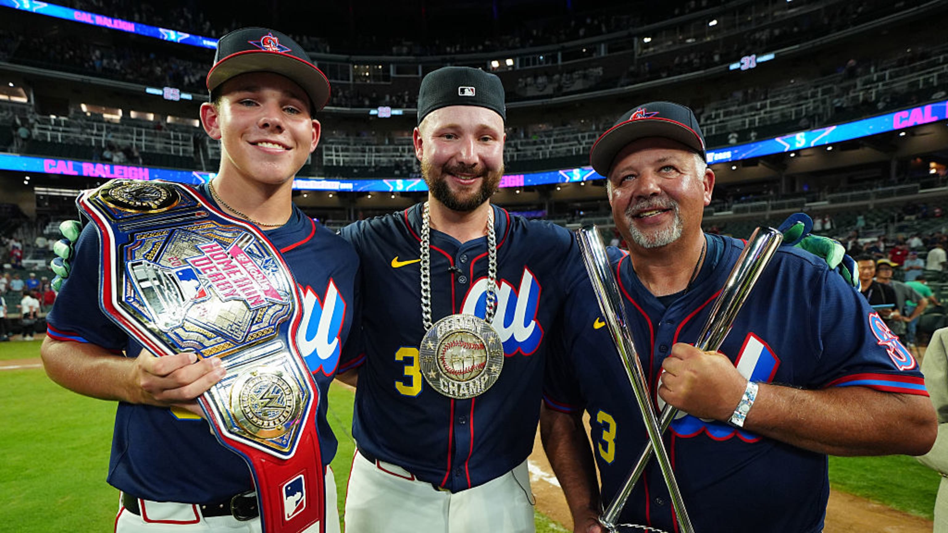 哥伦比亚爆冷马赛，厄德高完成帽子戏法的简单介绍