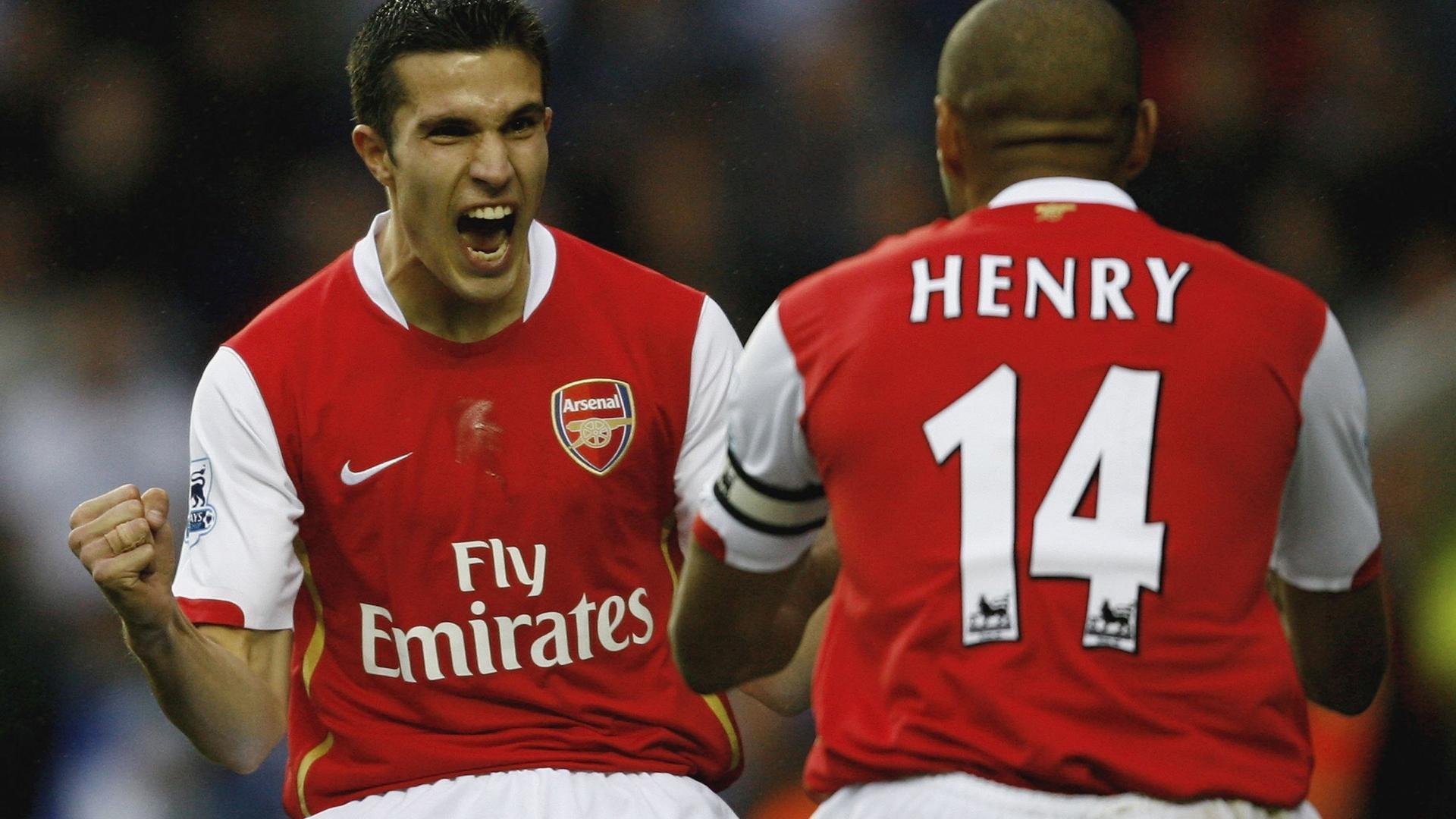 塞维利亚完胜智利,苏亚雷斯刷新纪录,一场定义传奇的胜利